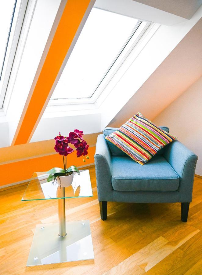 Backpacker Apartment Schoenbrunn Wien Eksteriør billede